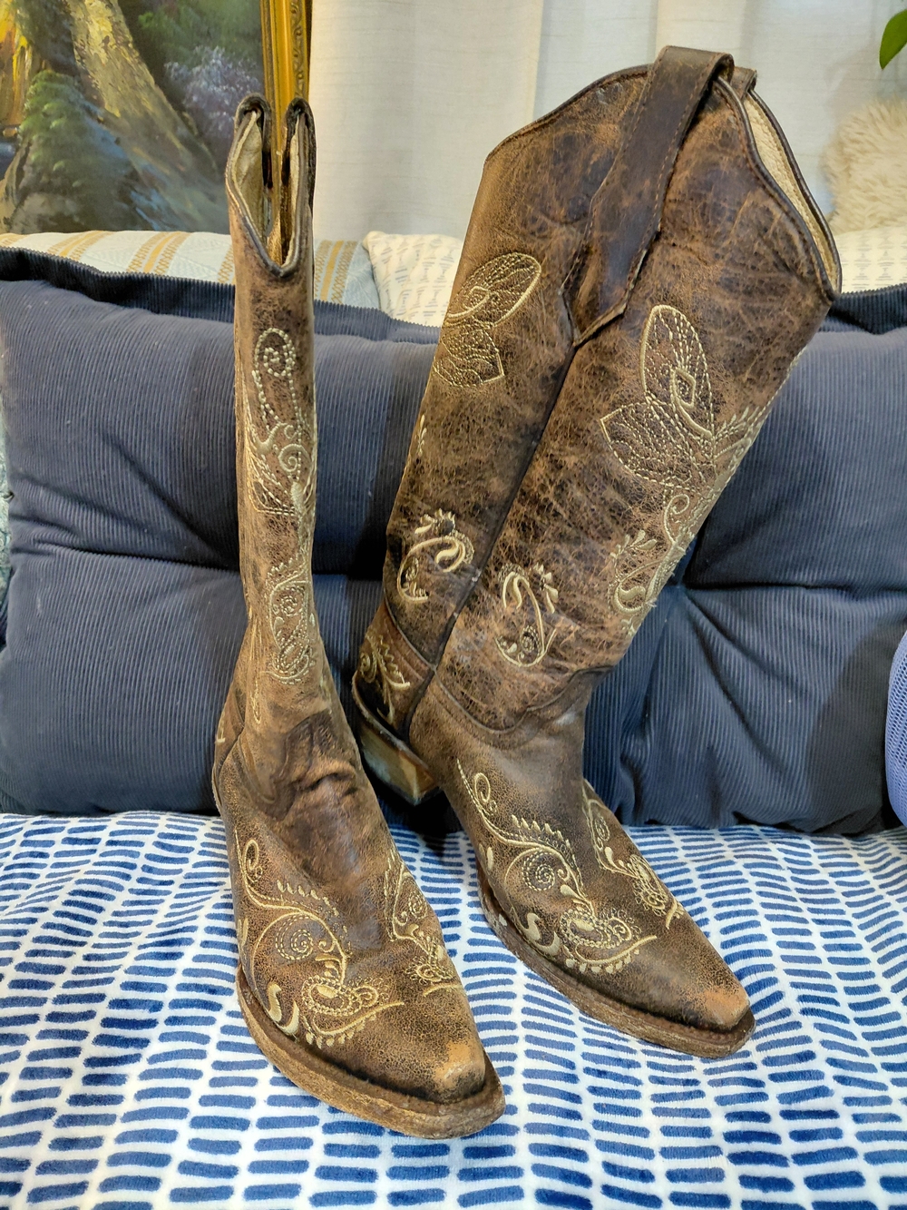 Circle G by Corral Women's Dragonfly Embroidered Cowboy Boots Size 5 Medium